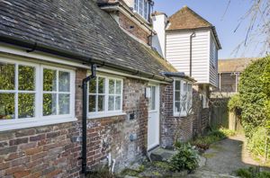 Photo 16- click for photo gallery